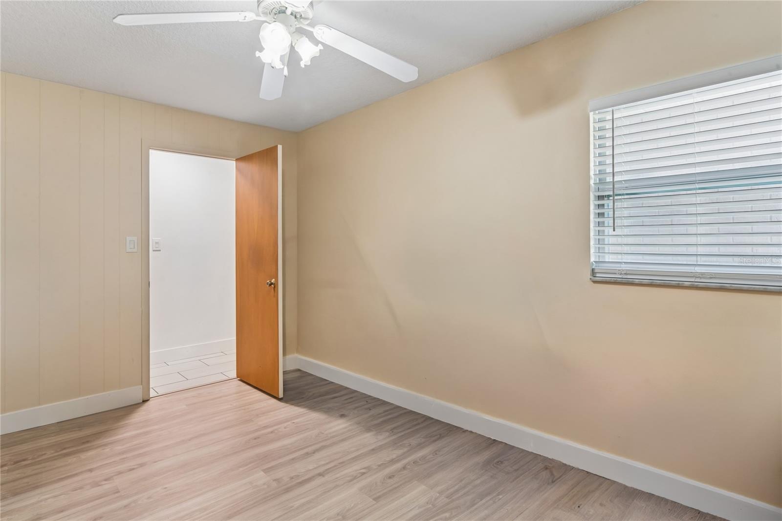 1131 LANCER LN — photo 41