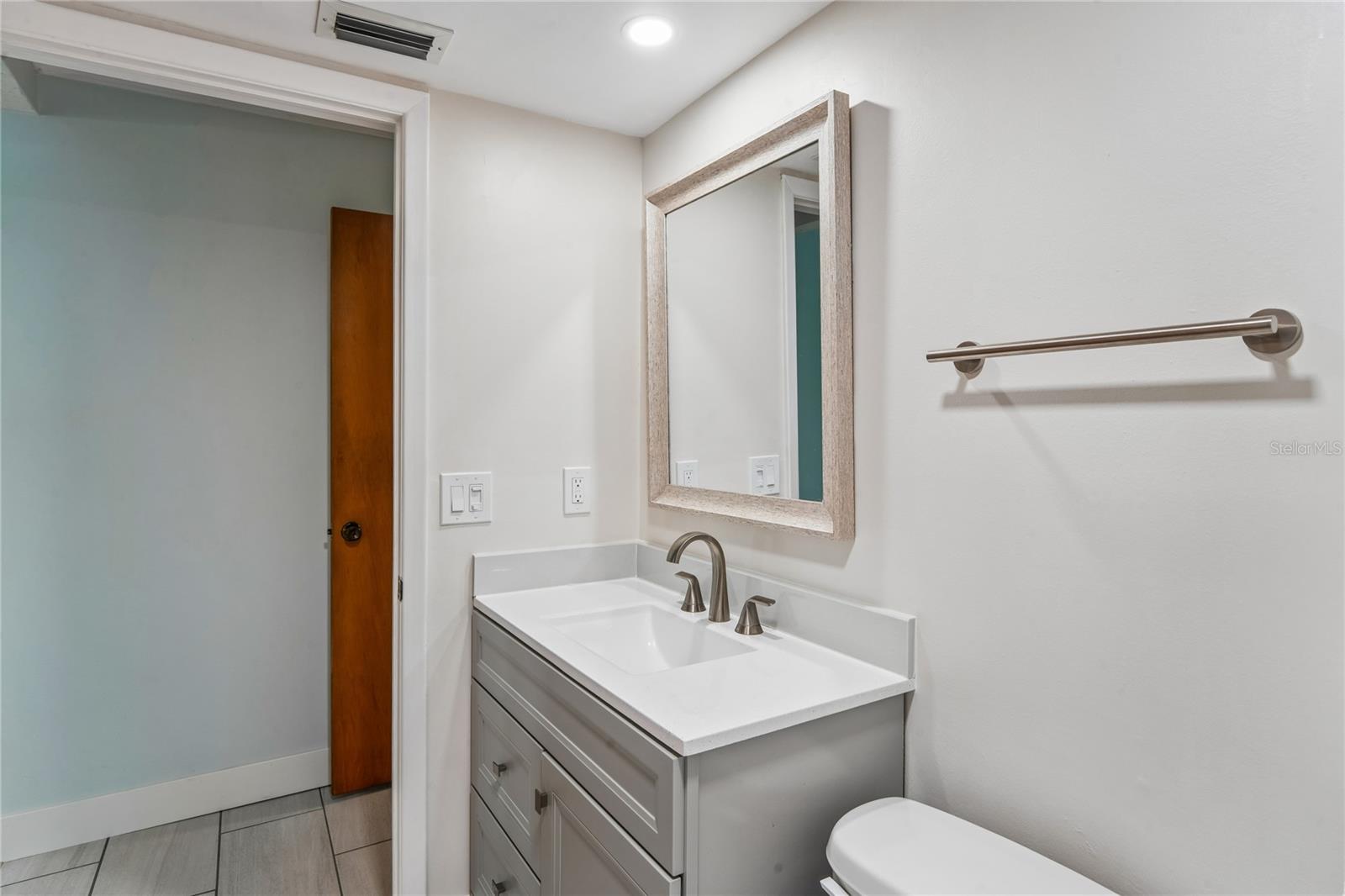 1131 LANCER LN — photo 48