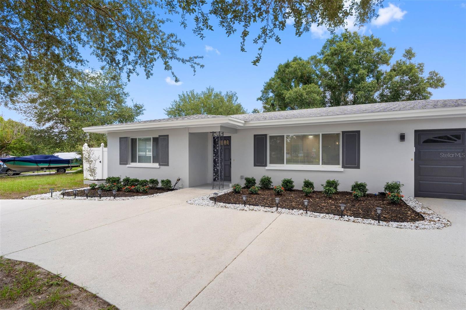 1601 HARDWOOD DR — photo 3