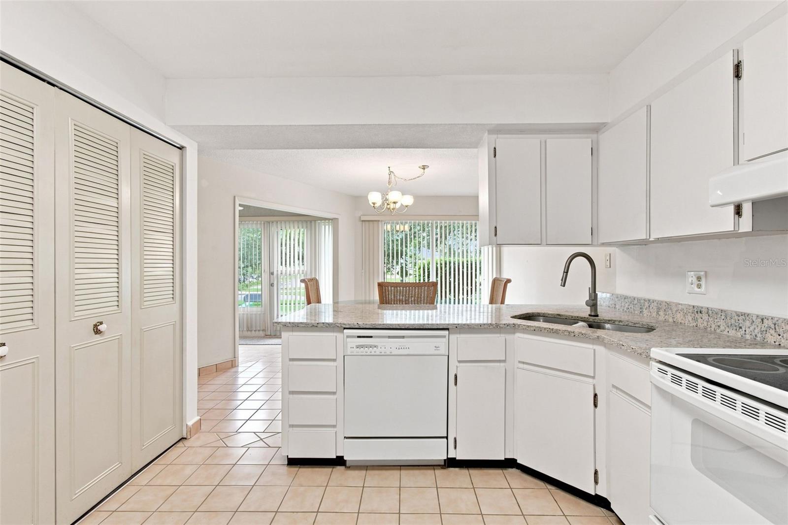 1655 S HIGHLAND AVE #B110 — photo 20