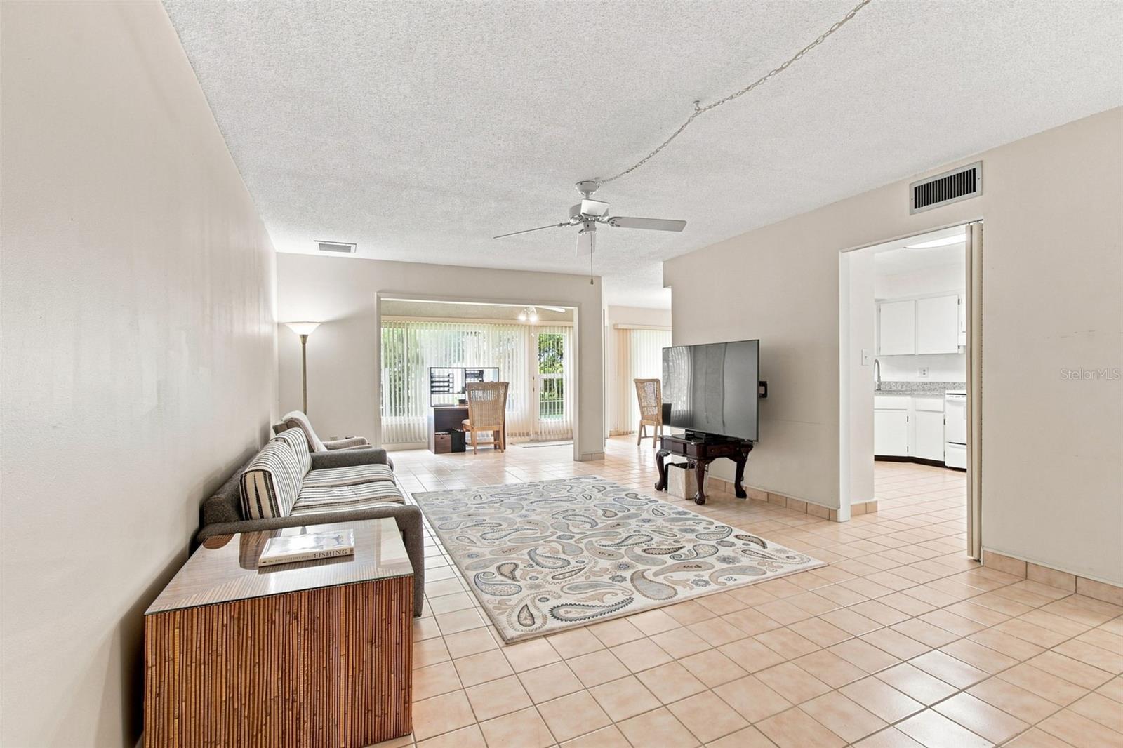 1655 S HIGHLAND AVE #B110 — photo 7