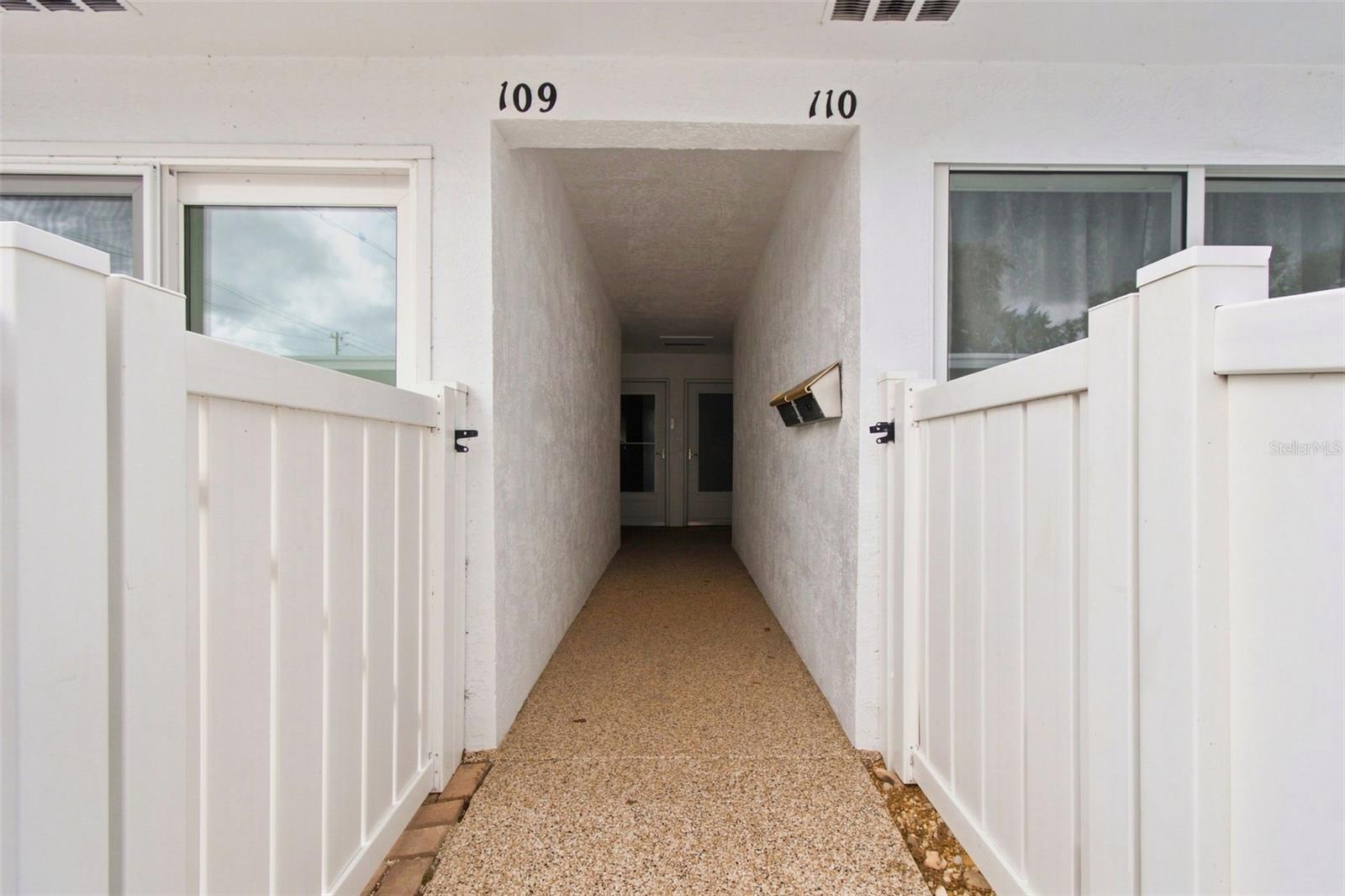 1655 S HIGHLAND AVE #B110 — photo 2