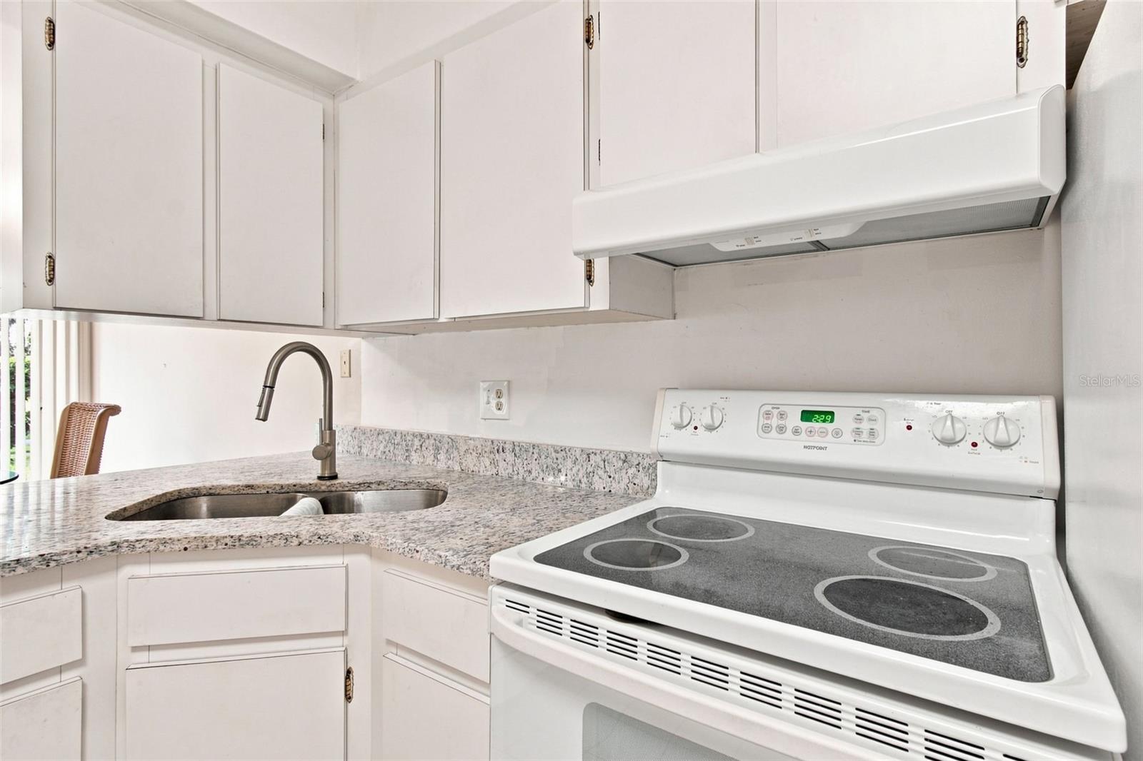 1655 S HIGHLAND AVE #B110 — photo 23