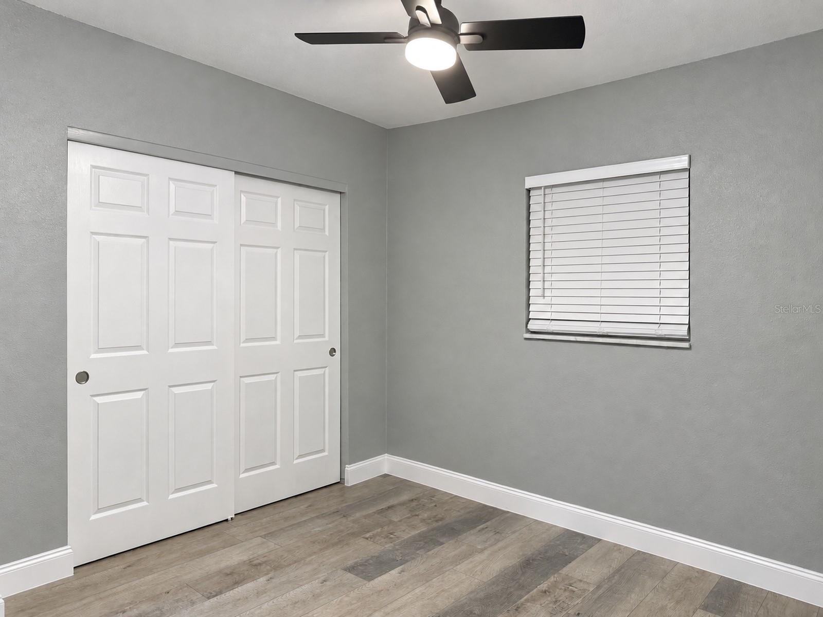 7400 LOCUST ST NE — photo 22