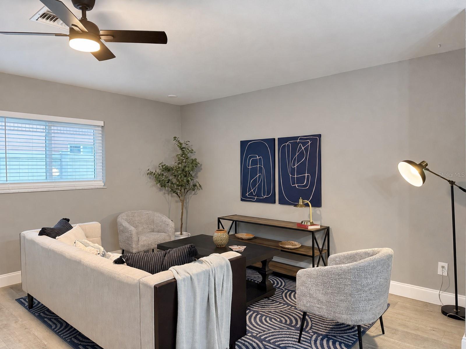 7400 LOCUST ST NE — photo 10