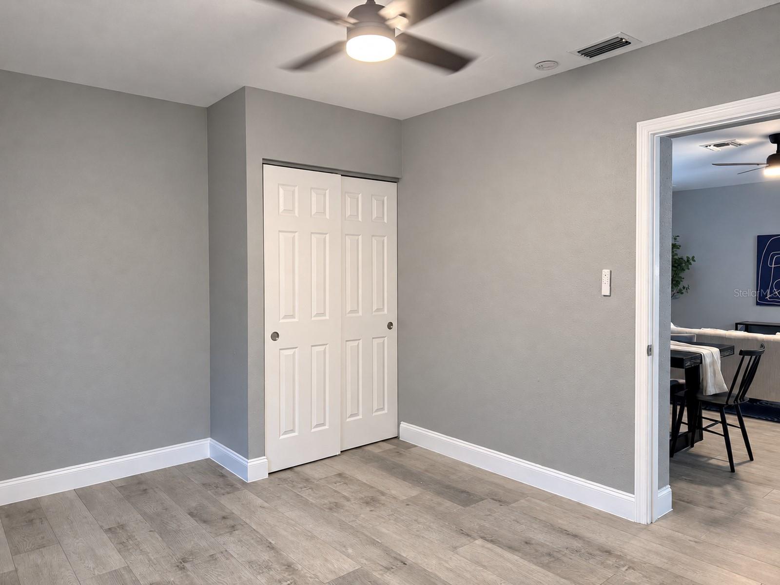 7400 LOCUST ST NE — photo 16