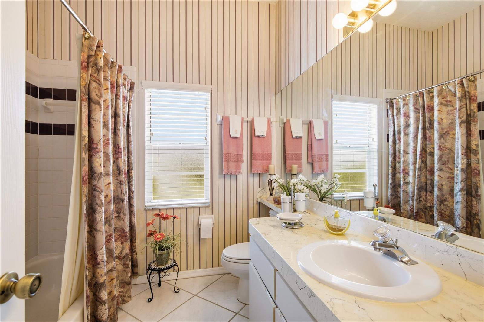 8704 CYPRESS LAKES BLVD — photo 22