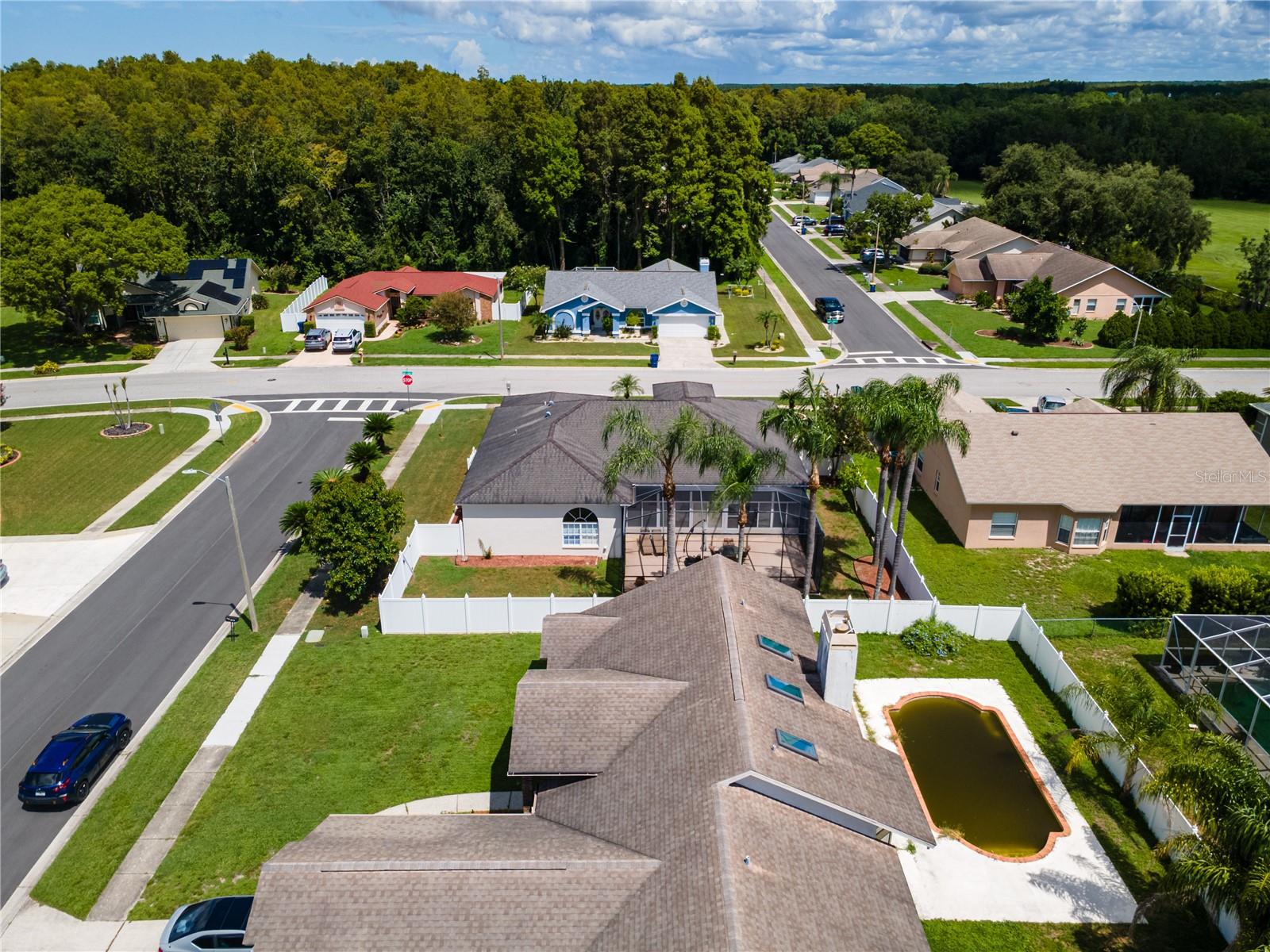 8704 CYPRESS LAKES BLVD — photo 48