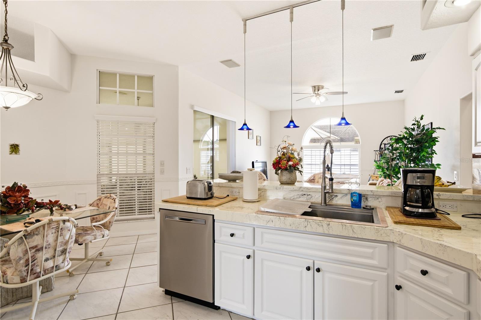 8704 CYPRESS LAKES BLVD — photo 13
