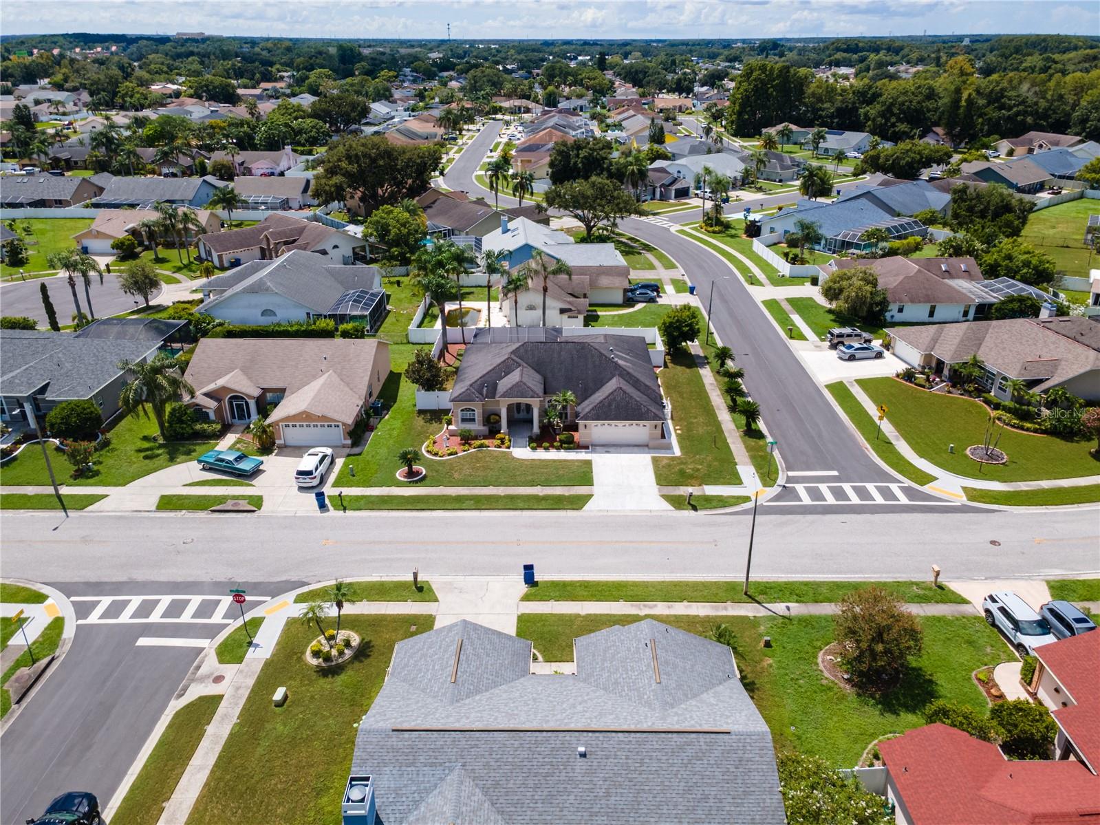 8704 CYPRESS LAKES BLVD — photo 45