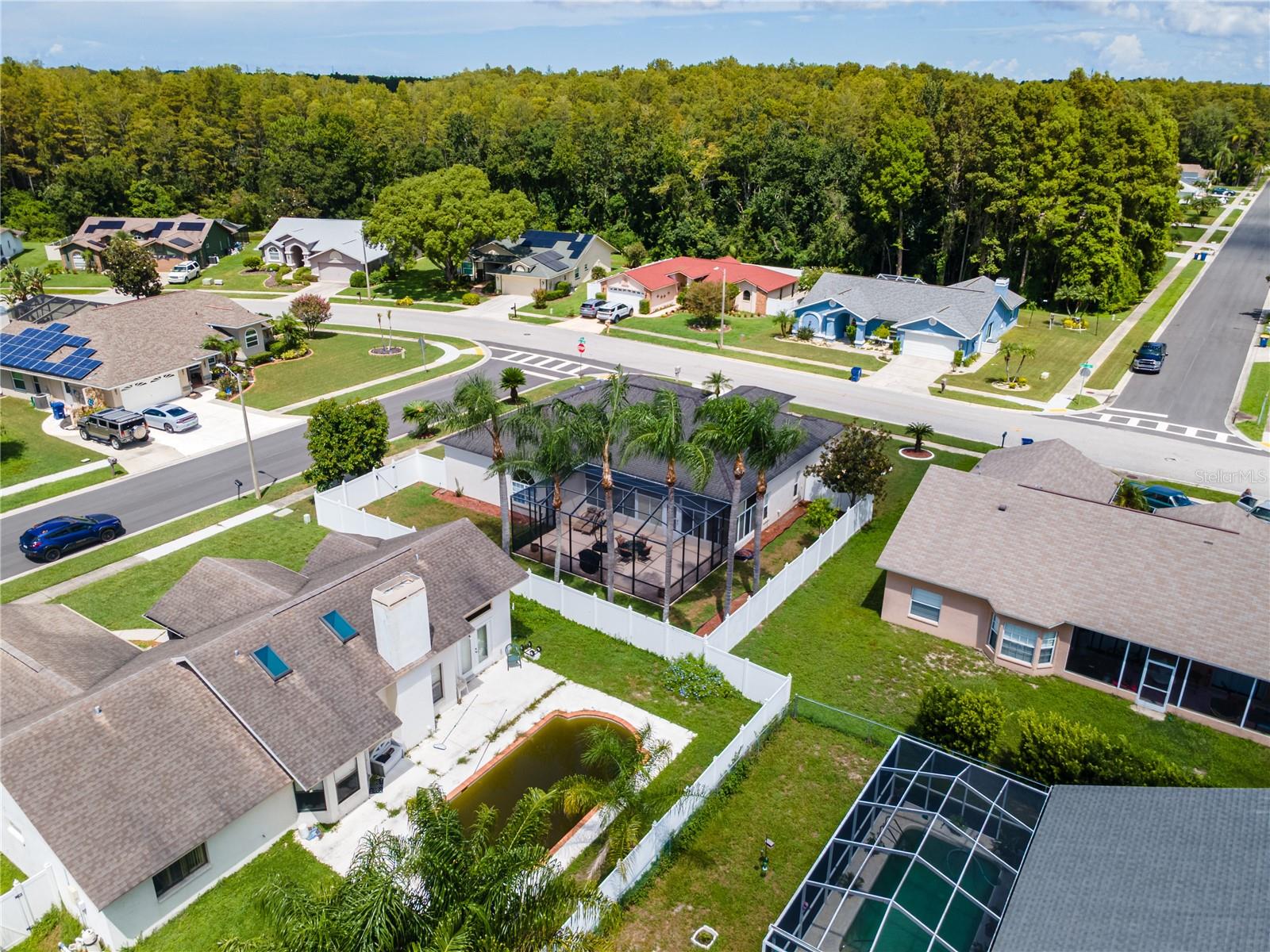 8704 CYPRESS LAKES BLVD — photo 49