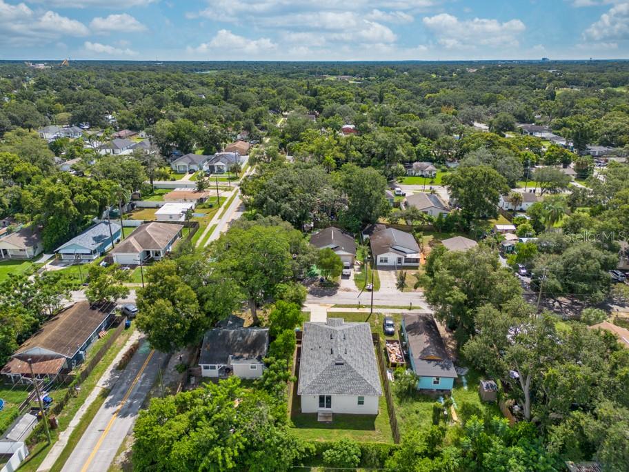 8118 N SEMMES ST — photo 39