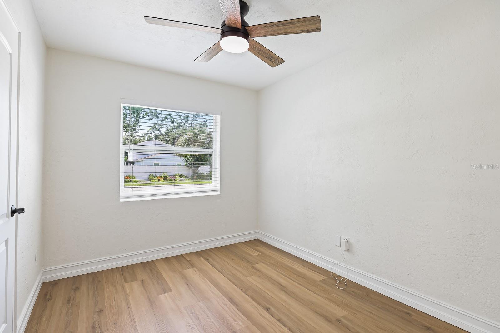 4006 S SHAMROCK RD — photo 22