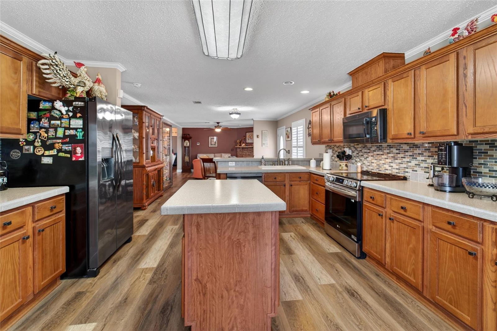 10039 STERLING AVE — photo 4