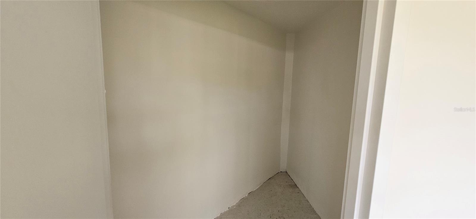 11501 WALKER AVE — photo 18