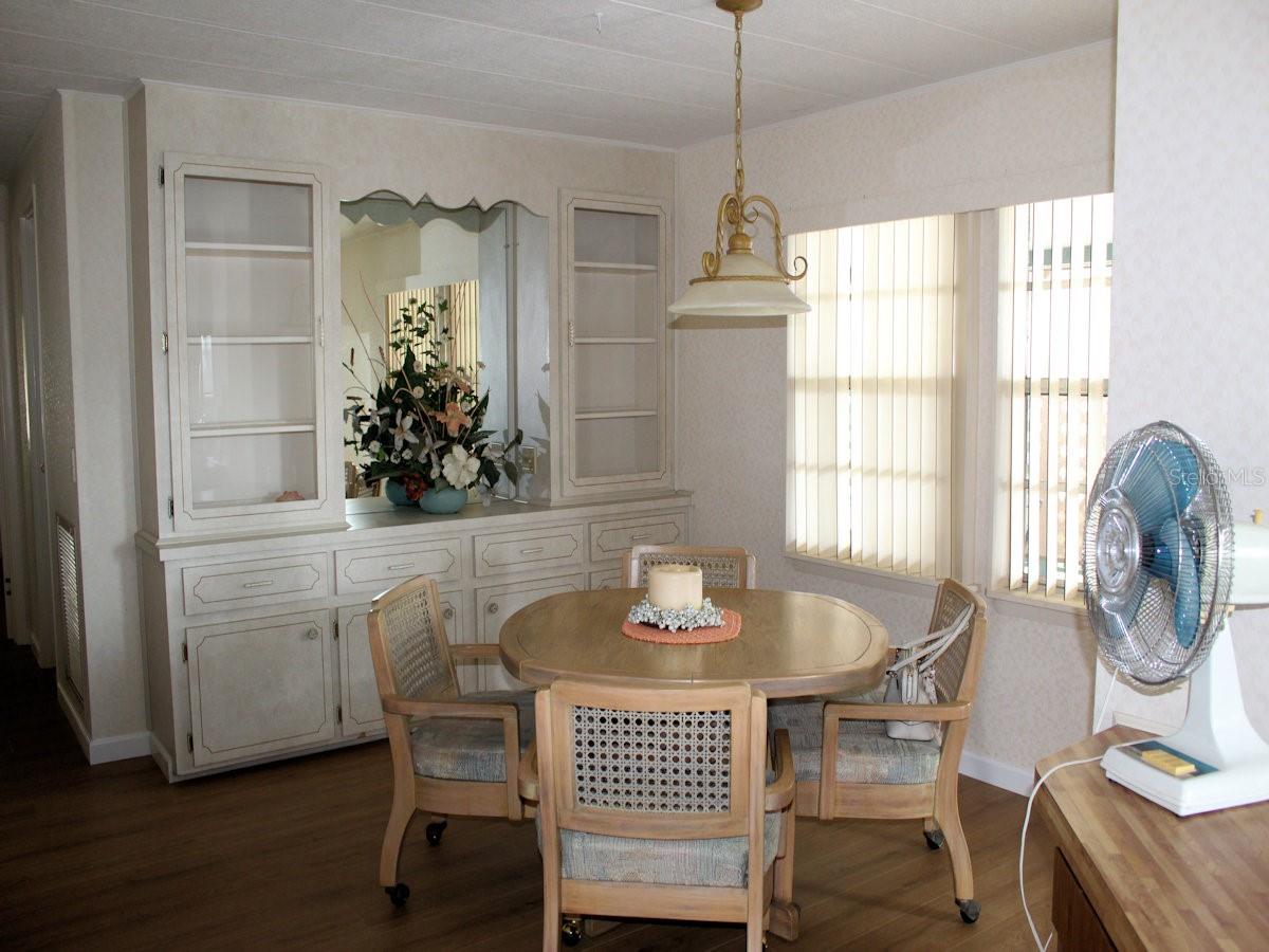 802 DATE PALM ST — photo 7