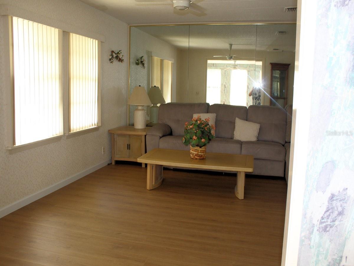 802 DATE PALM ST — photo 8