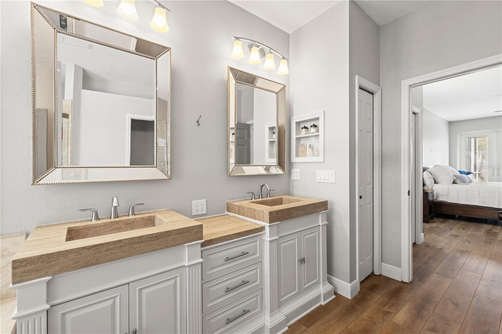 9323 WELLINGTON PARK CIR — photo 40