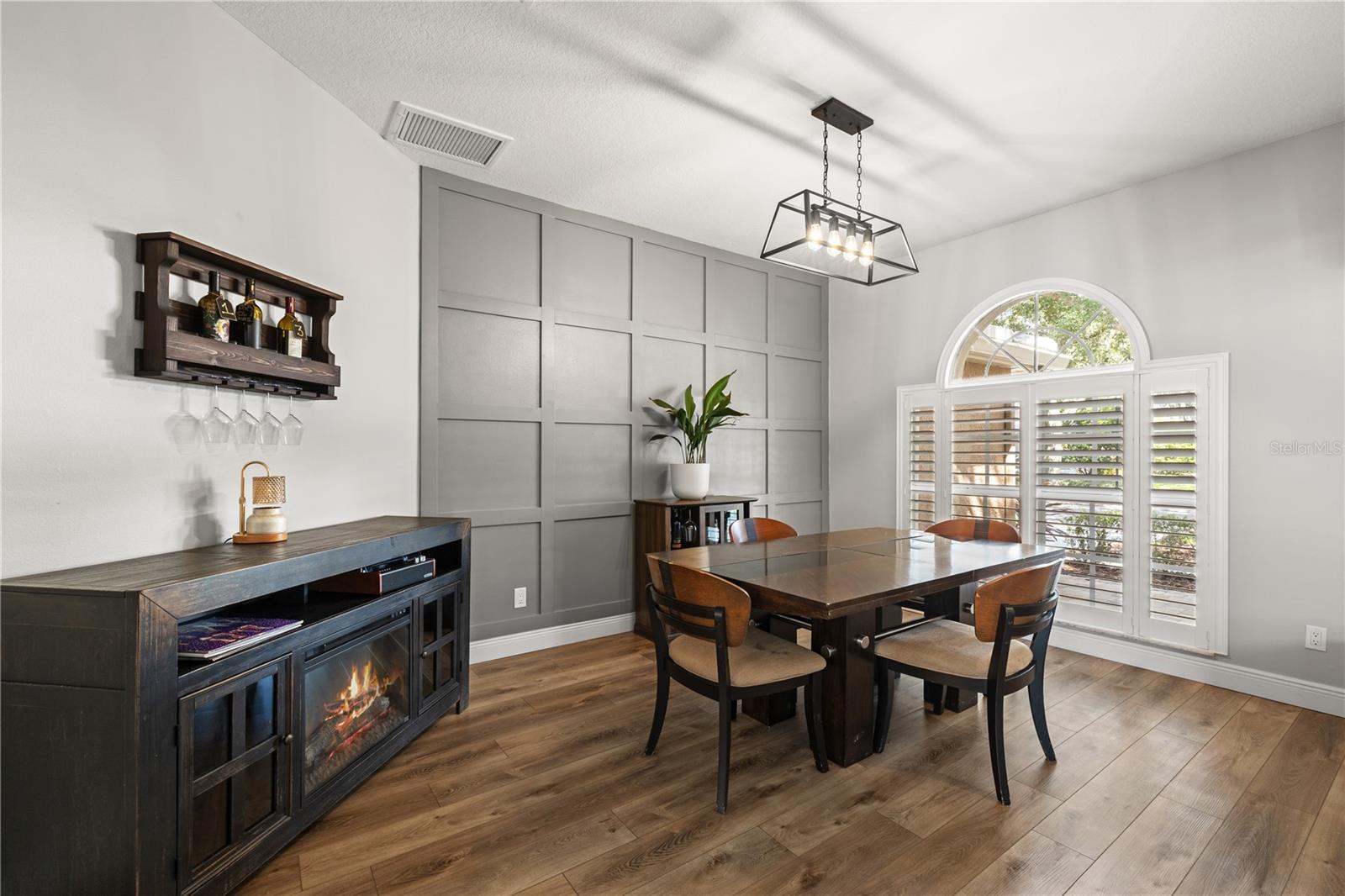 9323 WELLINGTON PARK CIR — photo 12