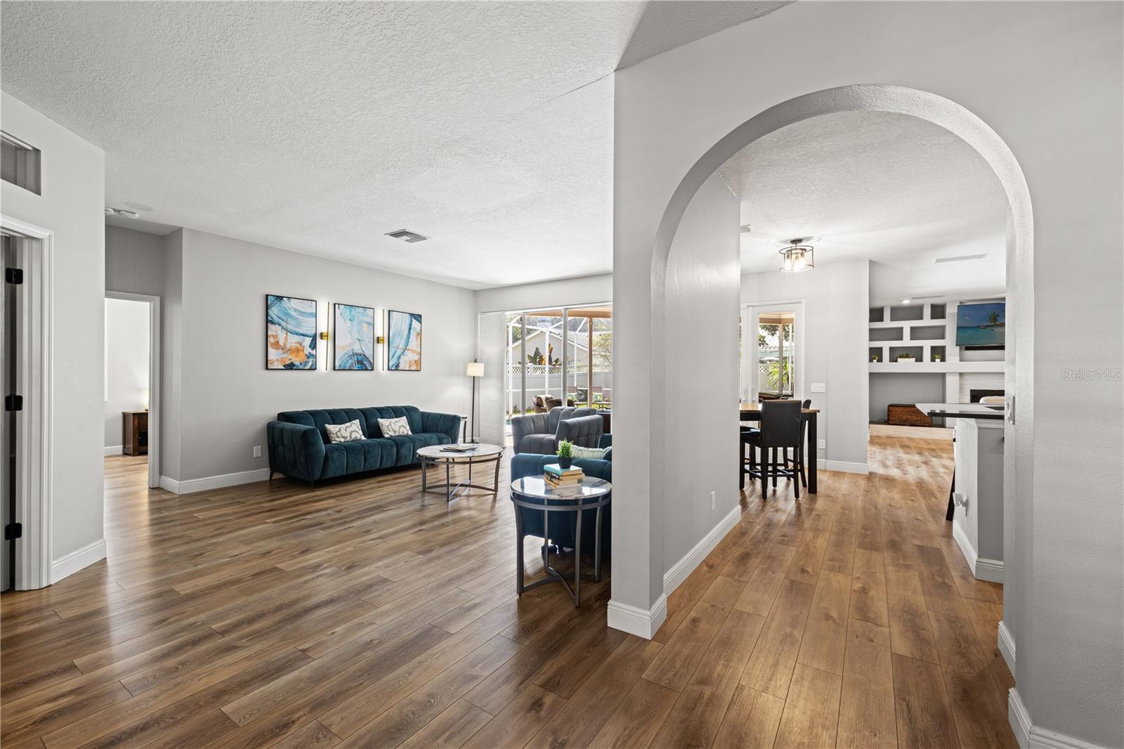 9323 WELLINGTON PARK CIR — photo 10