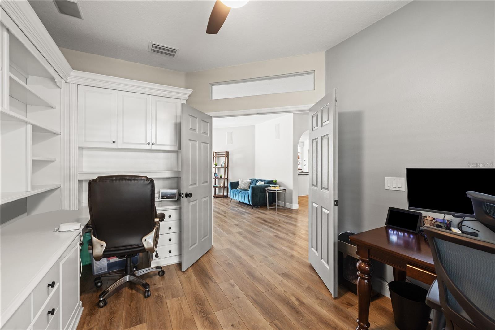 9323 WELLINGTON PARK CIR — photo 13