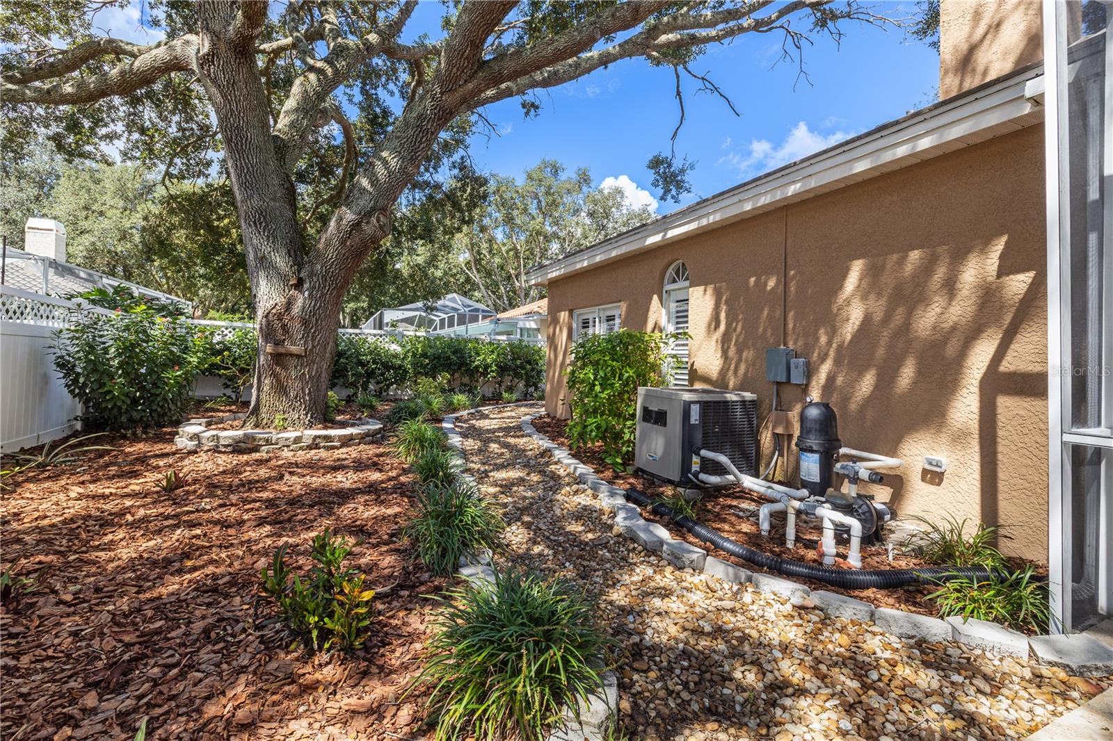 9323 WELLINGTON PARK CIR — photo 65