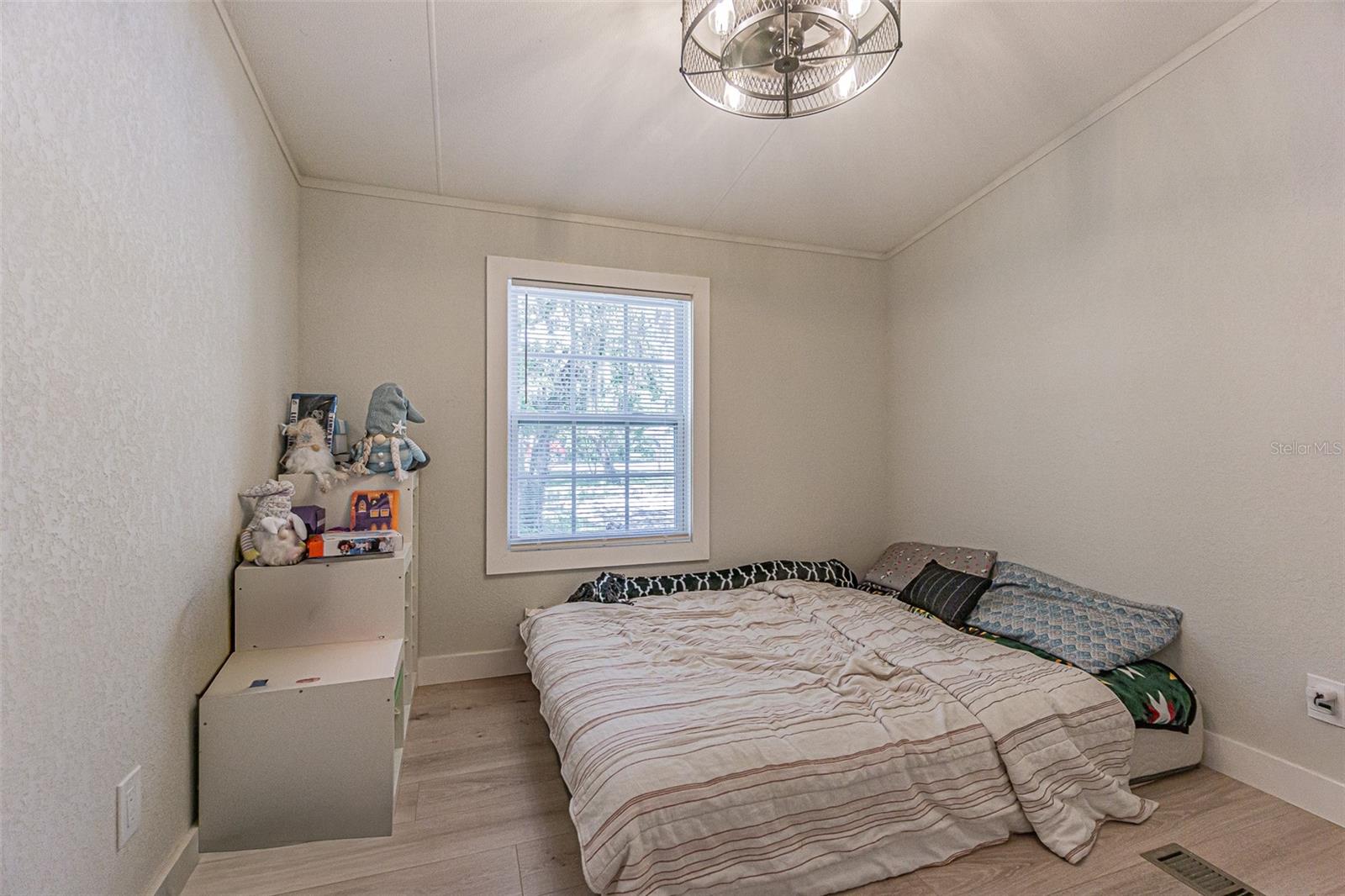 11420 ENGLISH WALNUT ST — photo 18