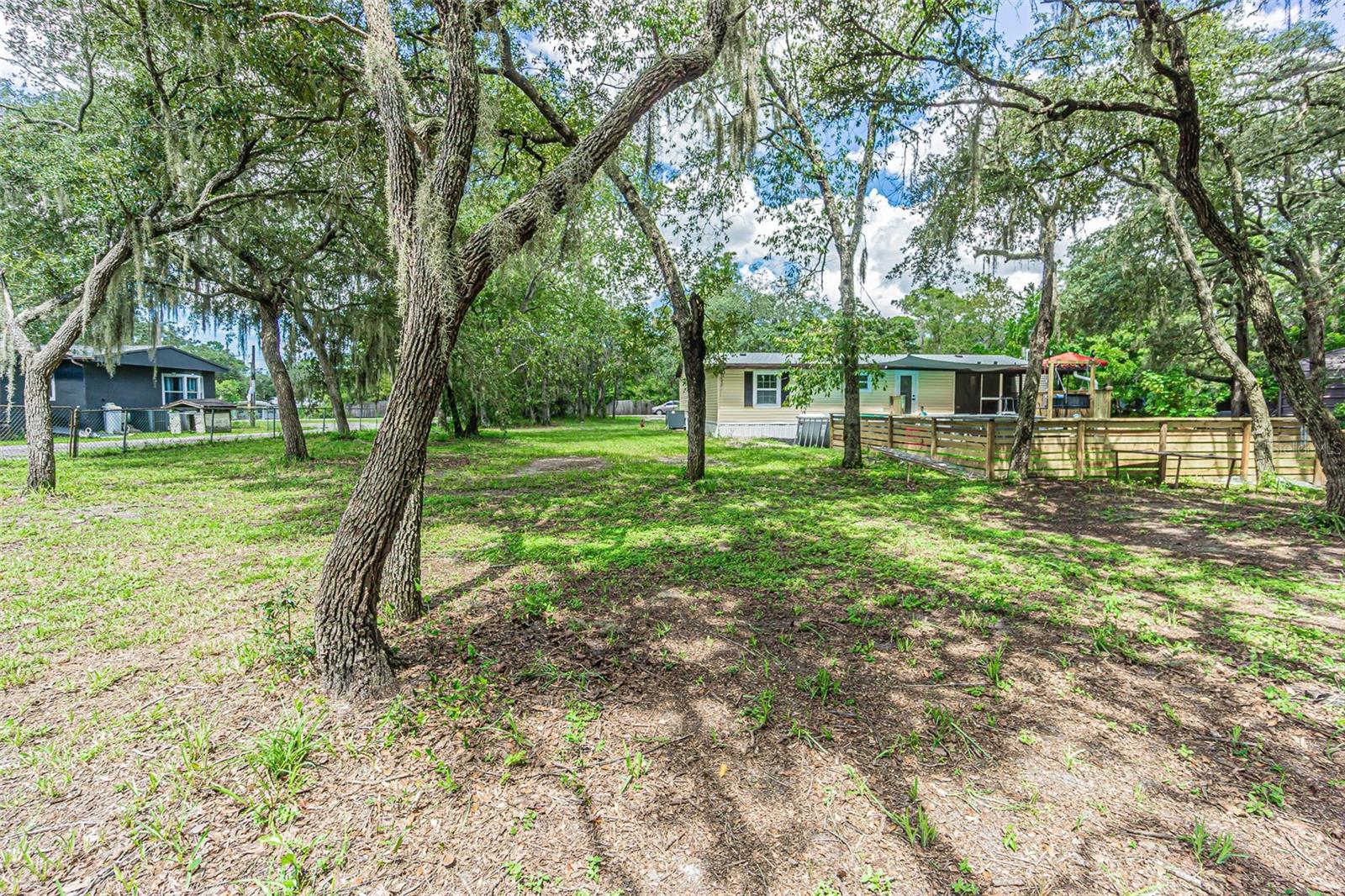 11420 ENGLISH WALNUT ST — photo 34