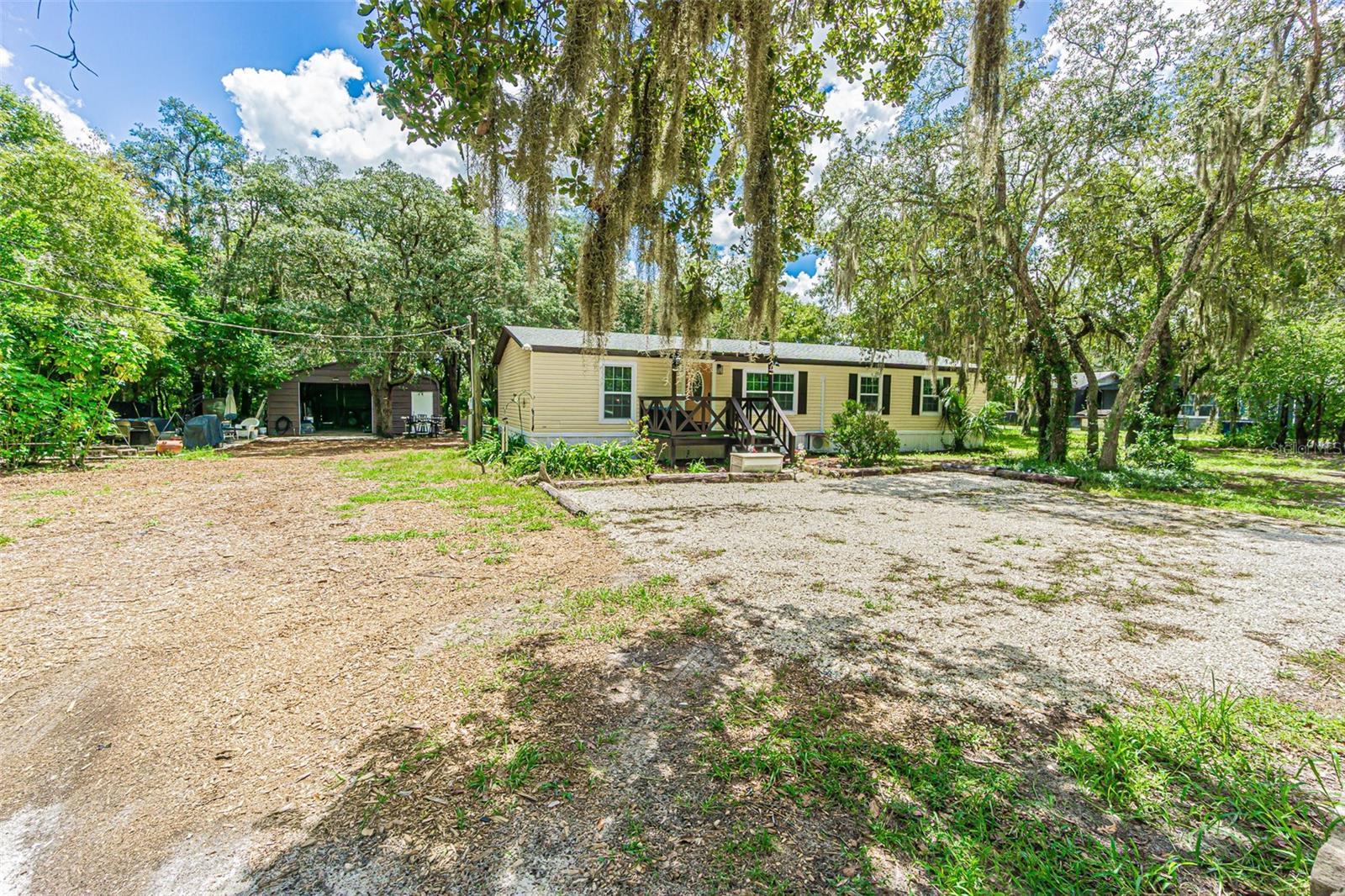 11420 ENGLISH WALNUT ST — photo 4