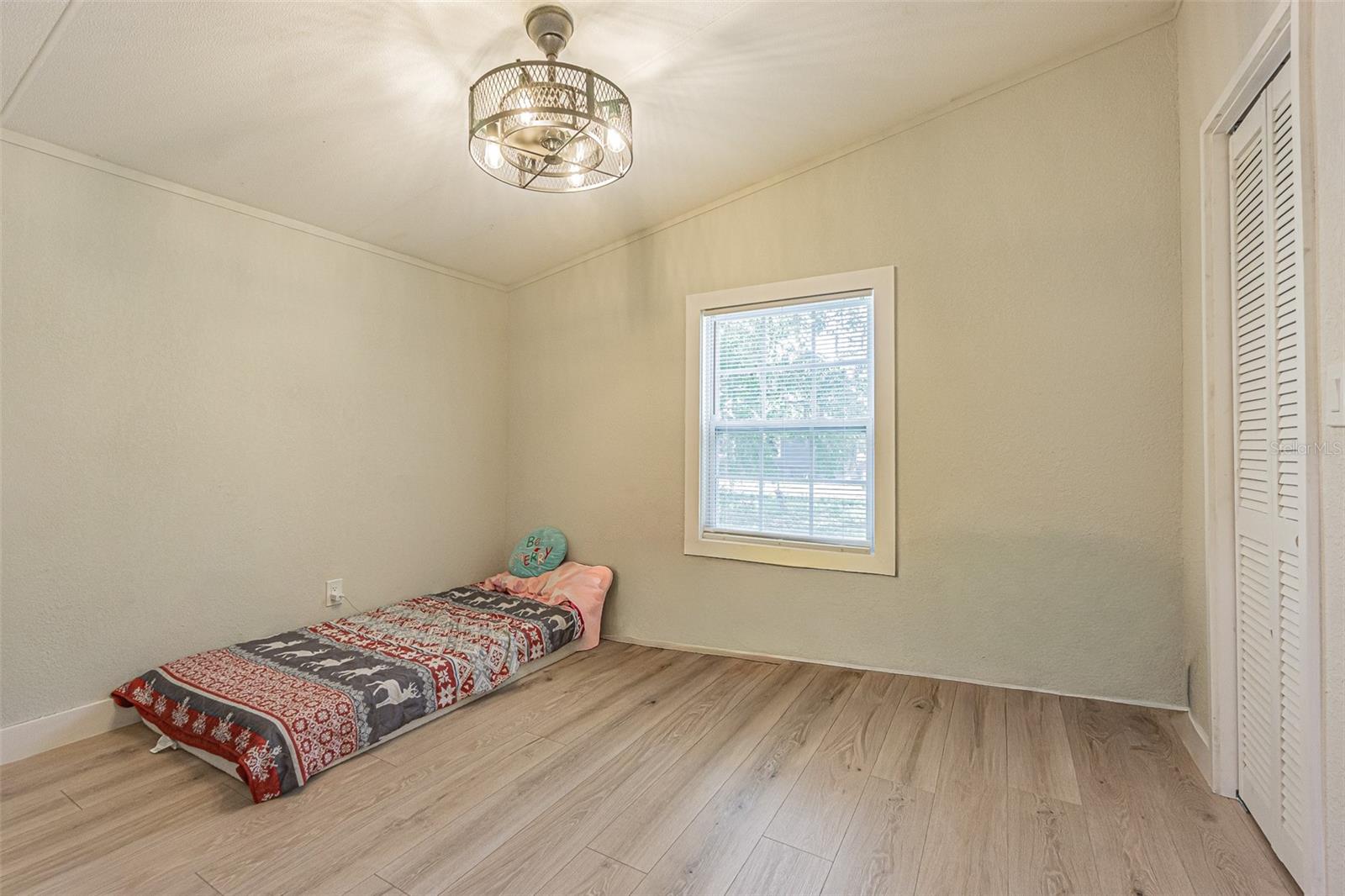 11420 ENGLISH WALNUT ST — photo 21