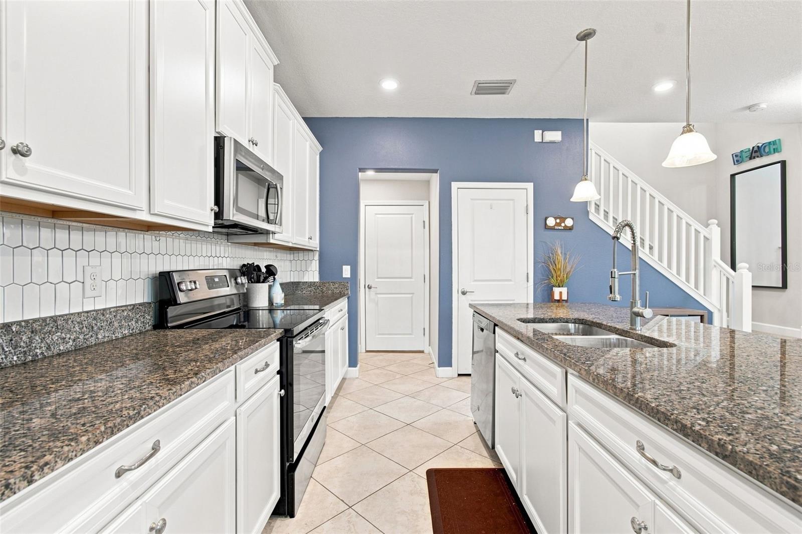 3207 PAINTED BLOSSOM CT — photo 16