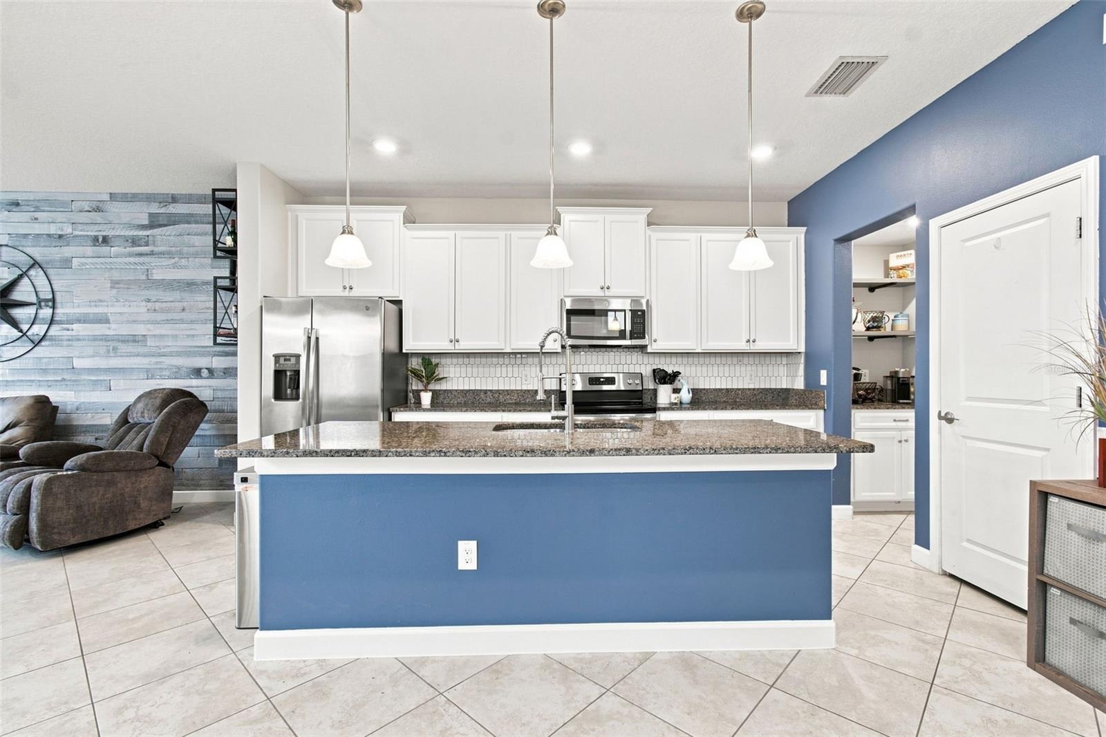 3207 PAINTED BLOSSOM CT — photo 5
