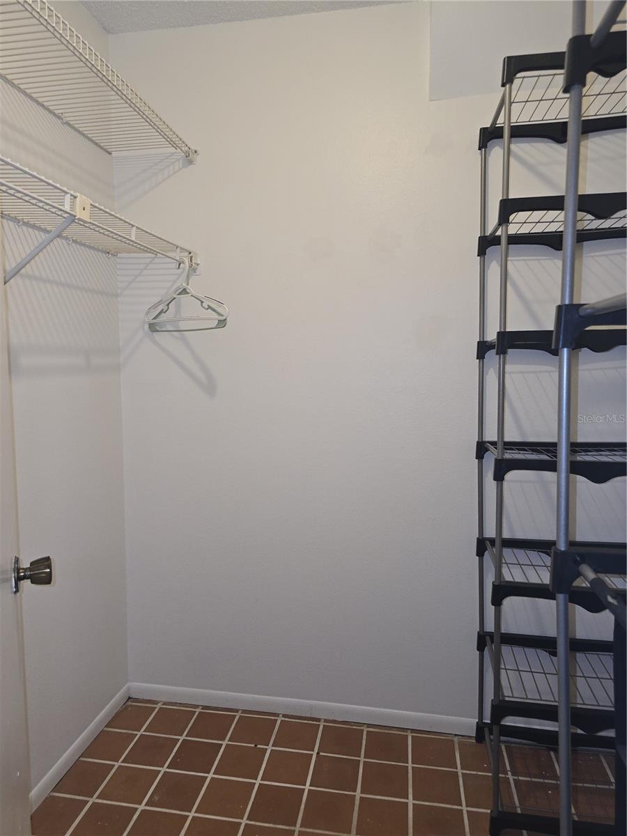 2912 WAINWRIGHT CT — photo 35