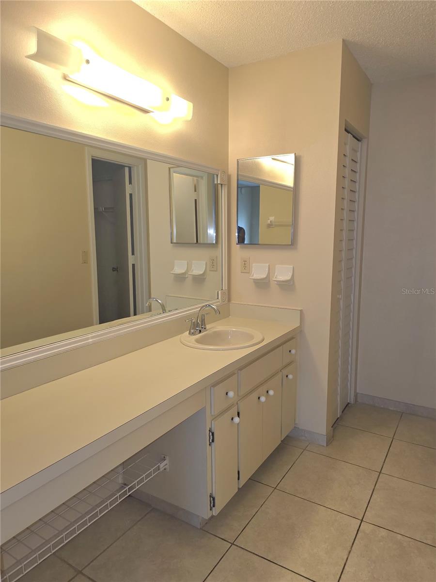 2912 WAINWRIGHT CT — photo 24