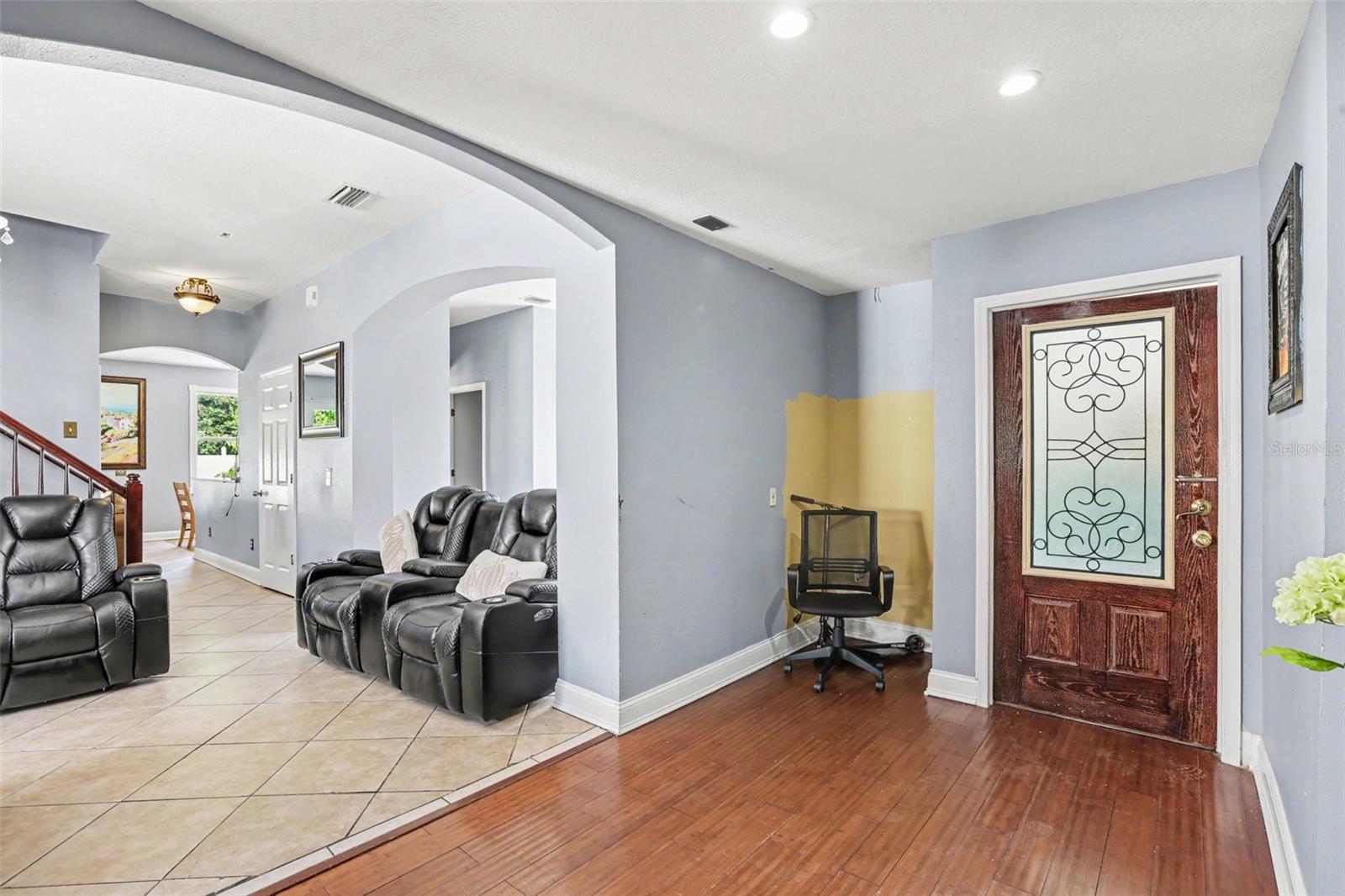 8910 BRIDGEFORD OAKS DR — photo 5