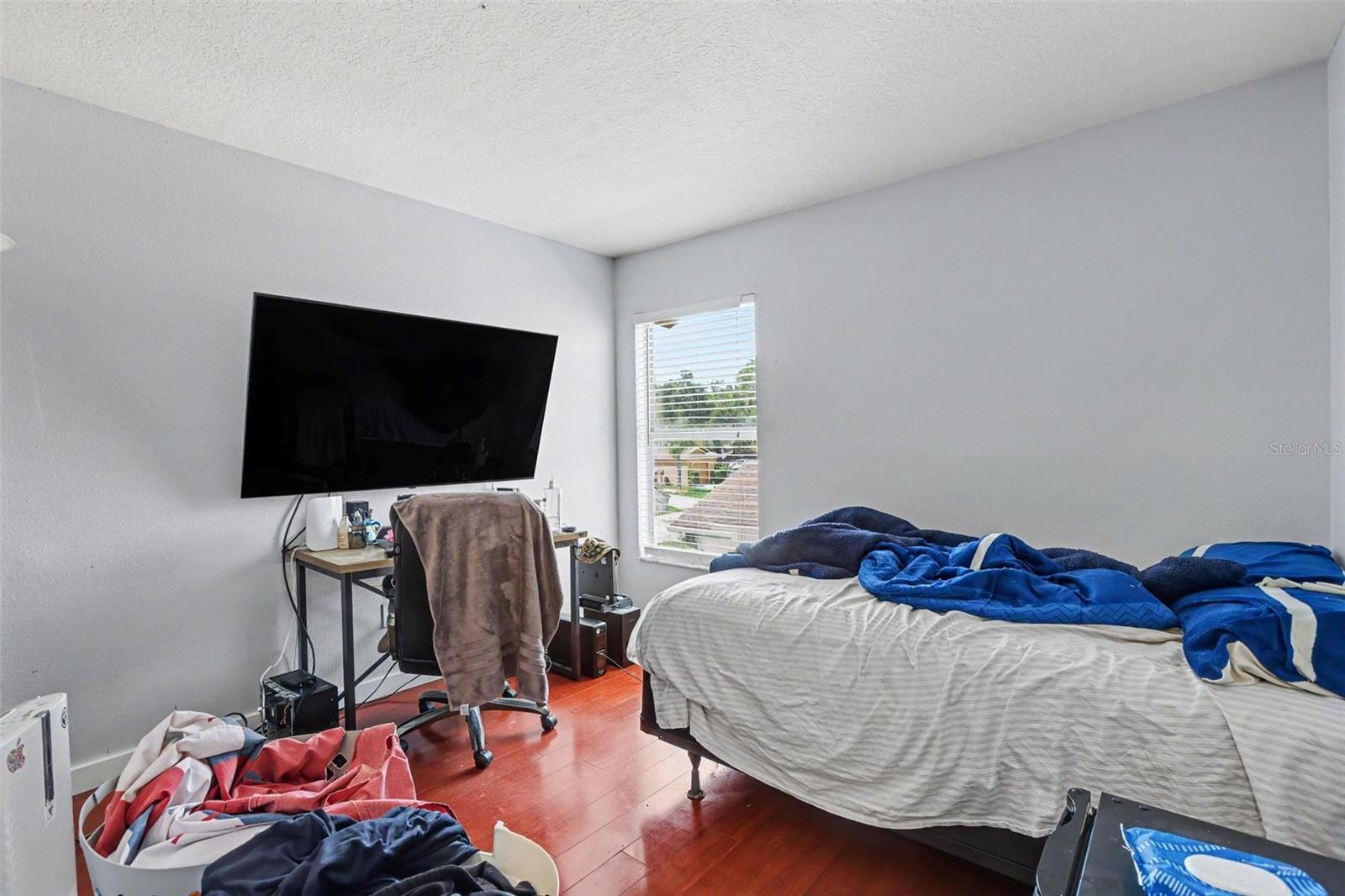 8910 BRIDGEFORD OAKS DR — photo 21