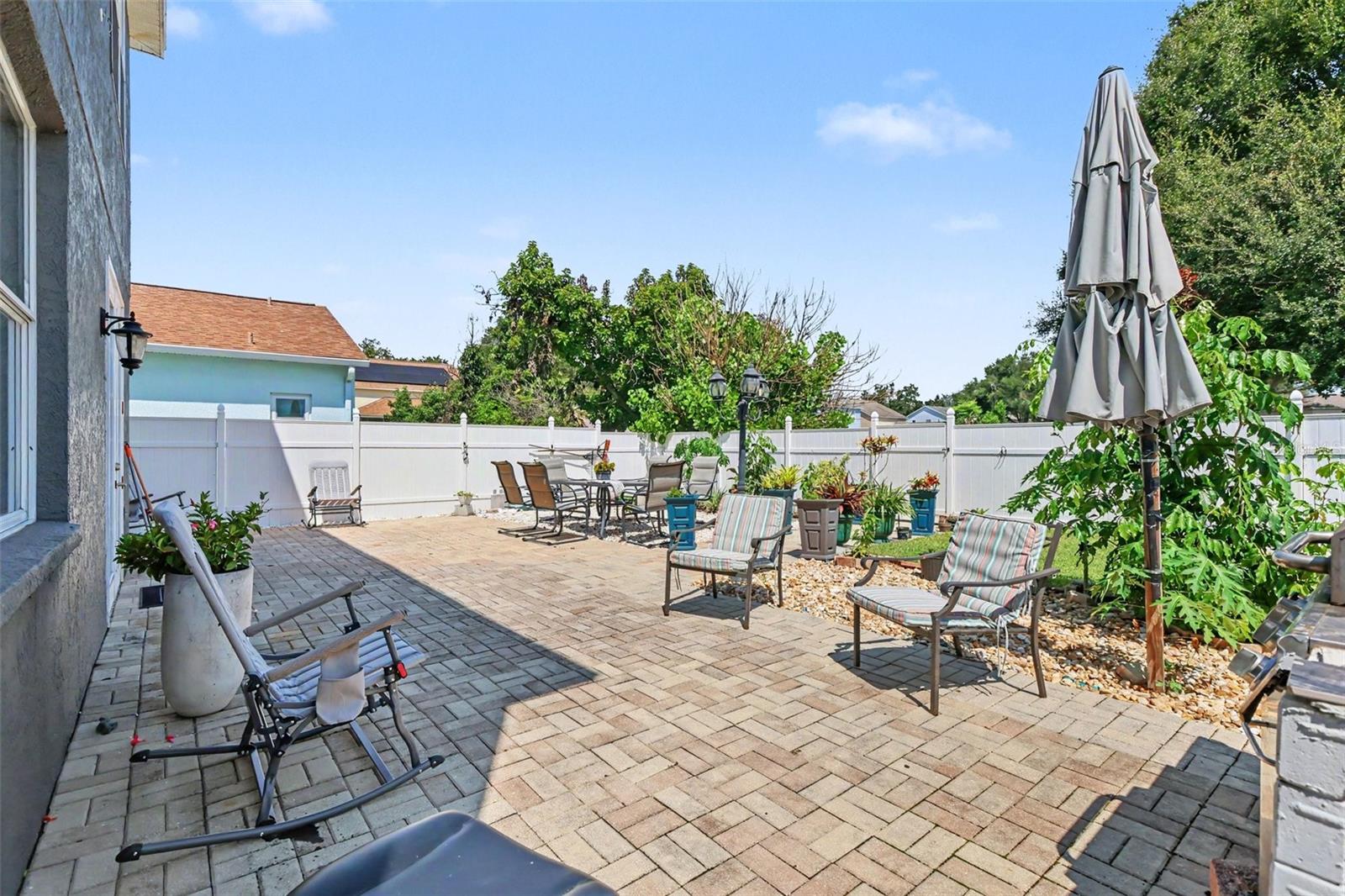 8910 BRIDGEFORD OAKS DR — photo 24