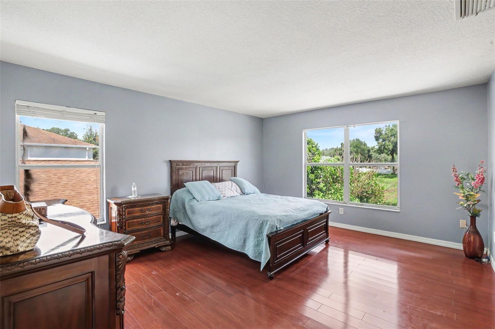 8910 BRIDGEFORD OAKS DR — photo 14