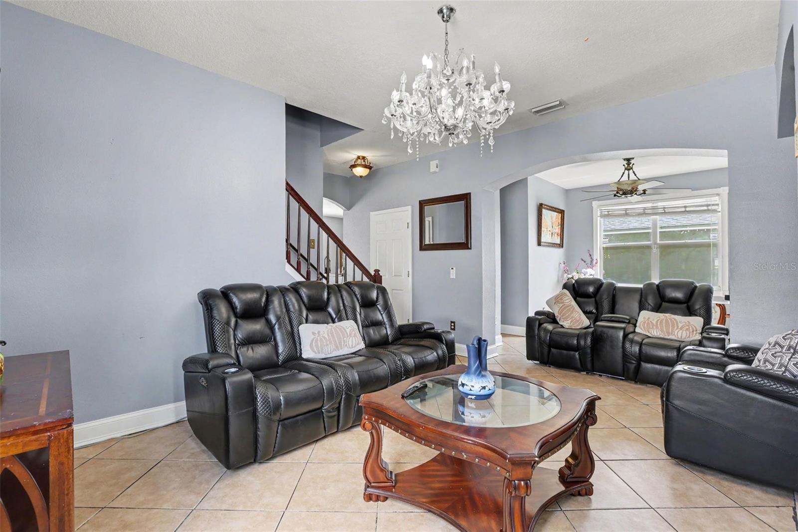 8910 BRIDGEFORD OAKS DR — photo 6