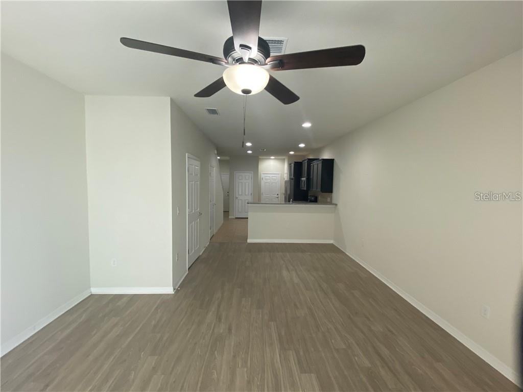 9141 HILLCROFT DR — photo 10