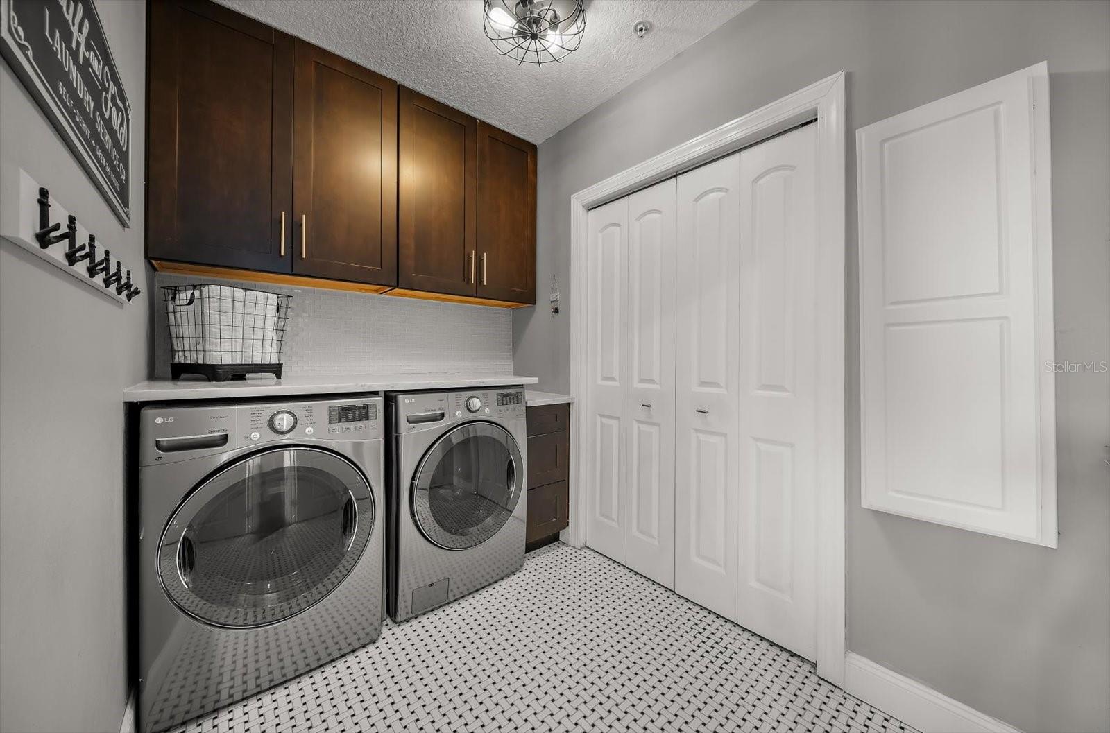 200 BRIGHTWATER DR #8 — photo 38