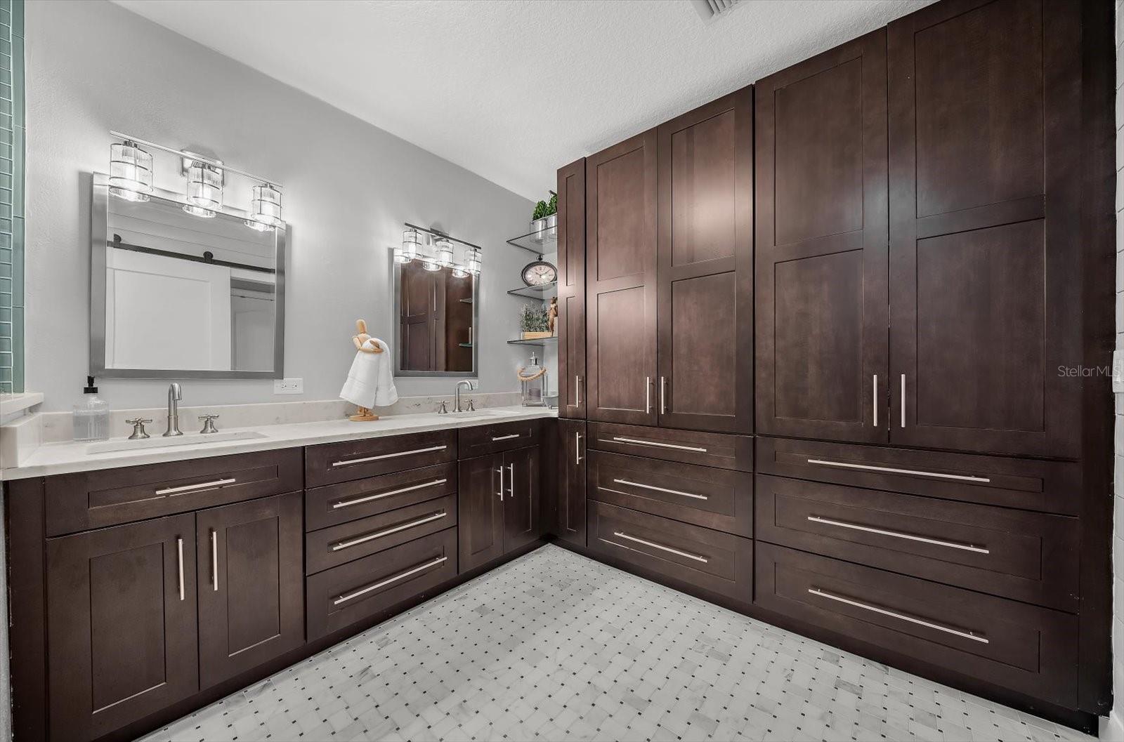 200 BRIGHTWATER DR #8 — photo 28