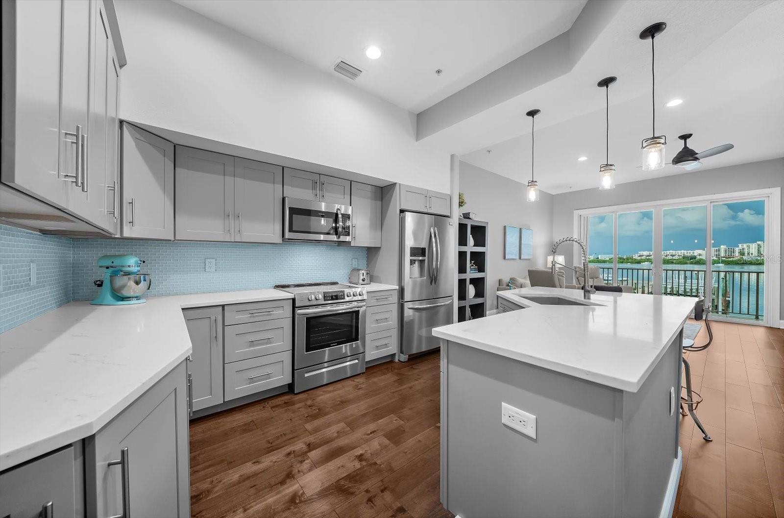 200 BRIGHTWATER DR #8 — photo 17