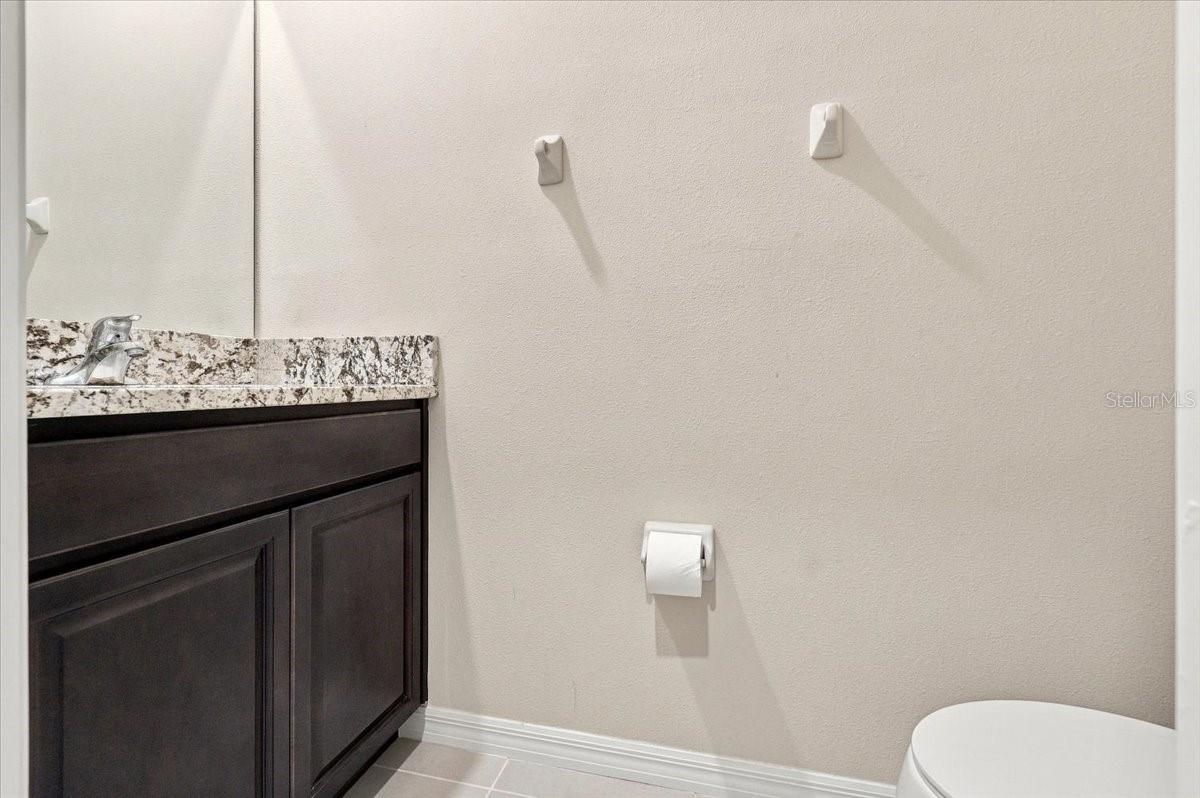 3804 N MARYLAND AVE — photo 33