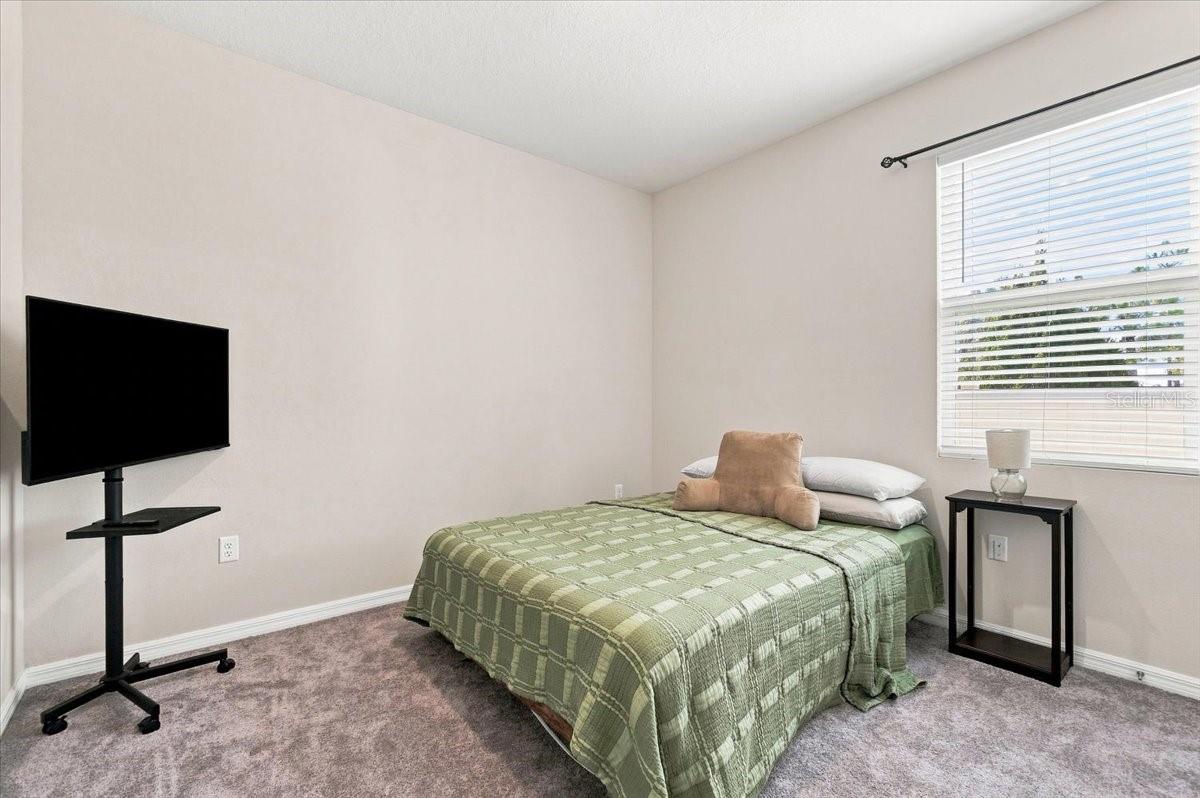 3804 N MARYLAND AVE — photo 32