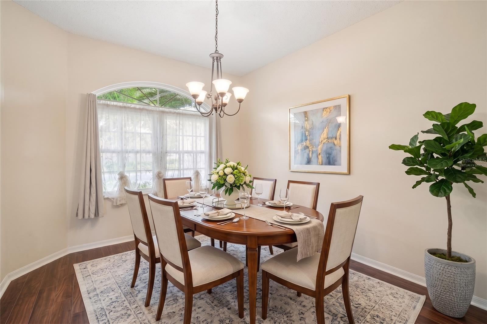 1605 SAND HOLLOW LN — photo 3