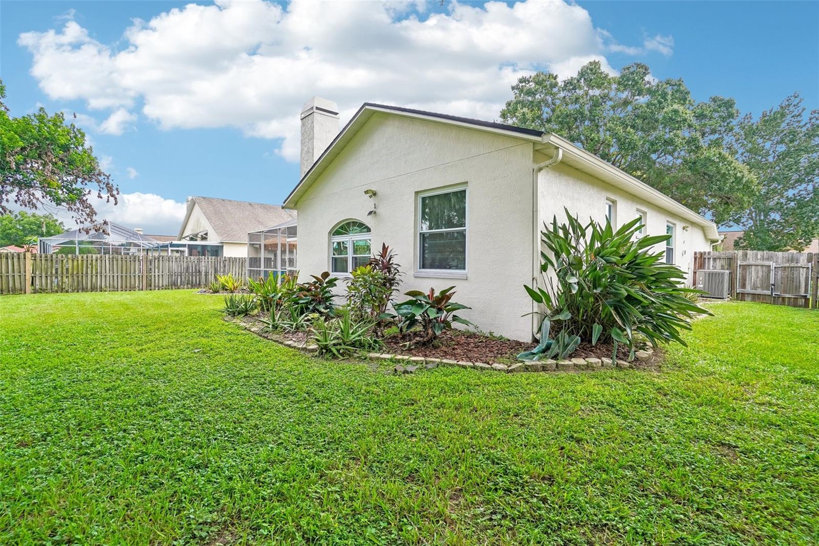 1605 SAND HOLLOW LN — photo 28