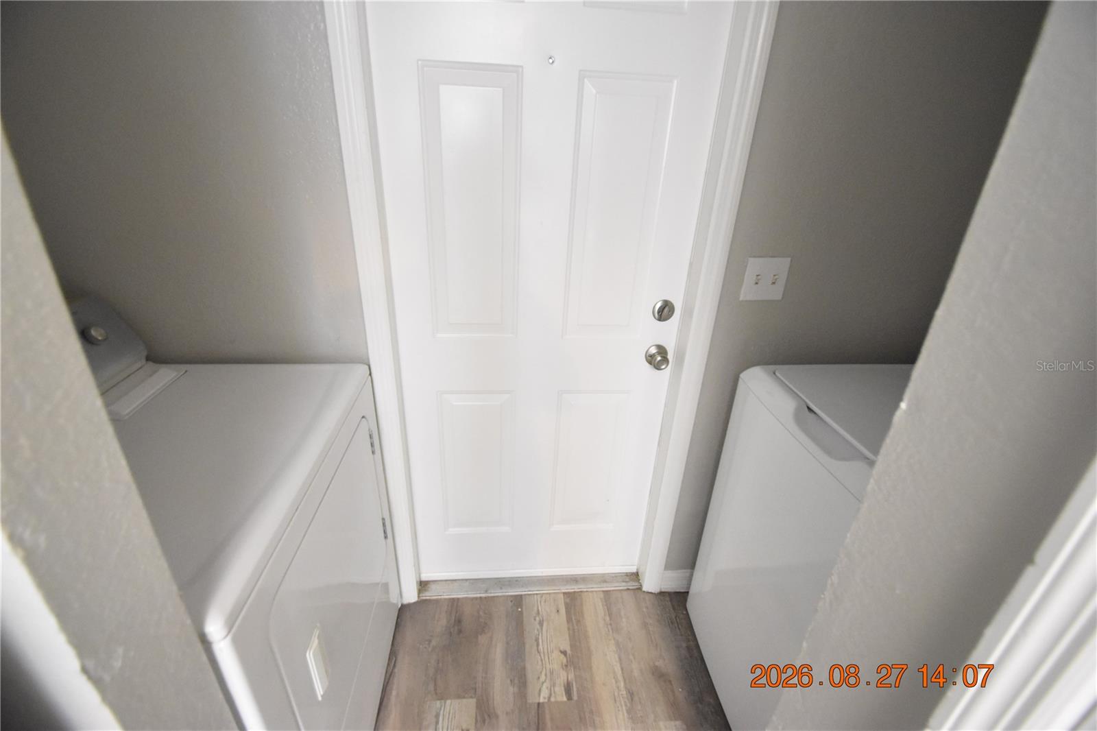 5009 TERRACE VILLAGE LN — photo 22