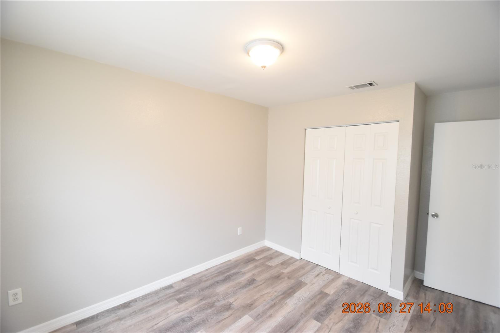 5009 TERRACE VILLAGE LN — photo 36