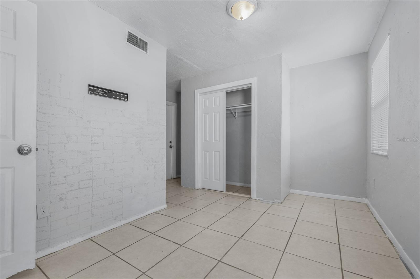 1311 PRESCOTT ST S — photo 17
